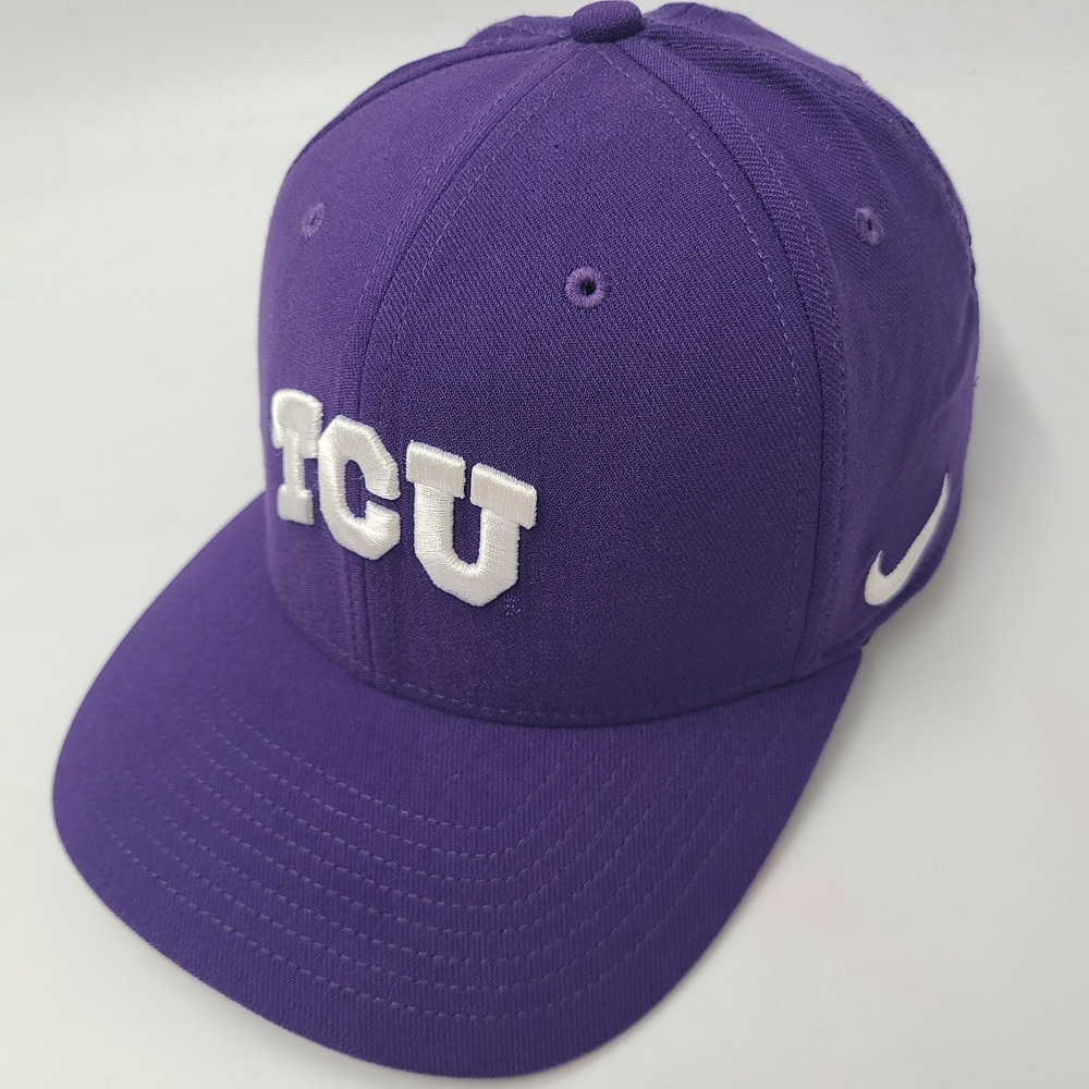TCU Horned Frogs Hat Fitted M-L Nike Purple White NCAA Classic99 Dri-Fit Men